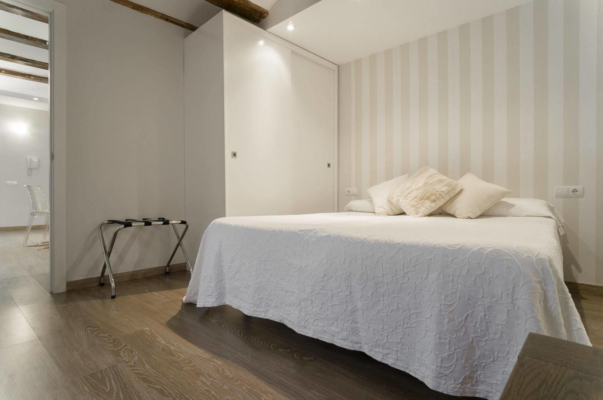 Kirei Apartment Sombrereria Valencia Exterior photo